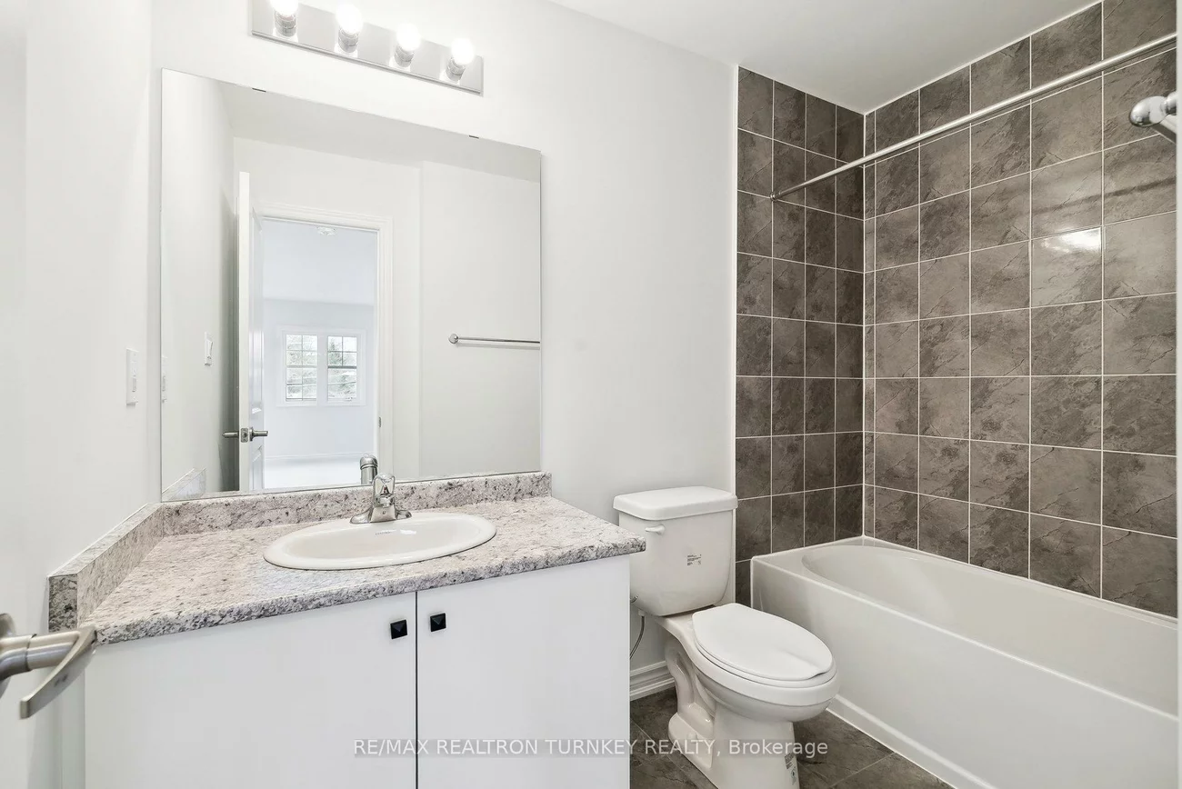 2, Ravenscraig, Cookstown, Innisfil
