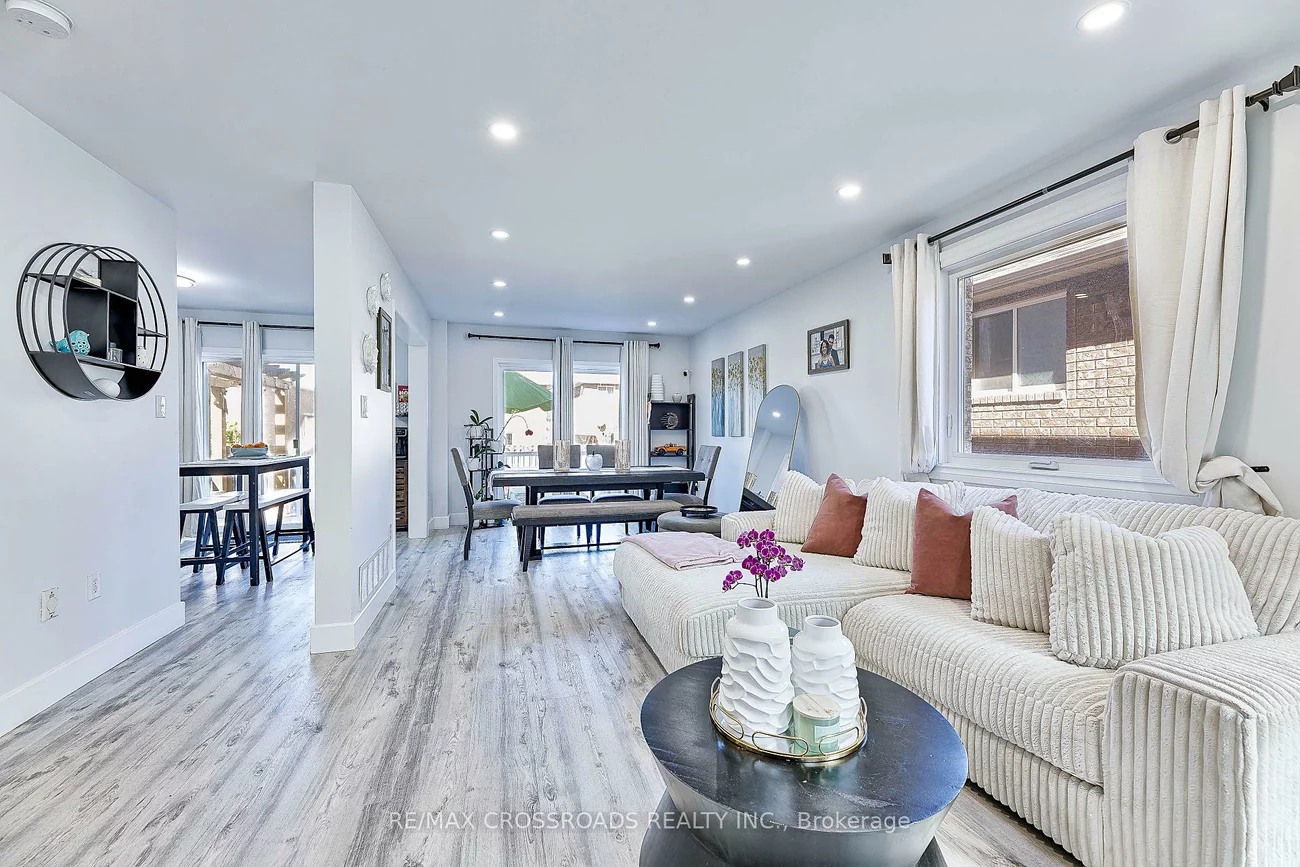 1220, Laurand, Alcona, Innisfil