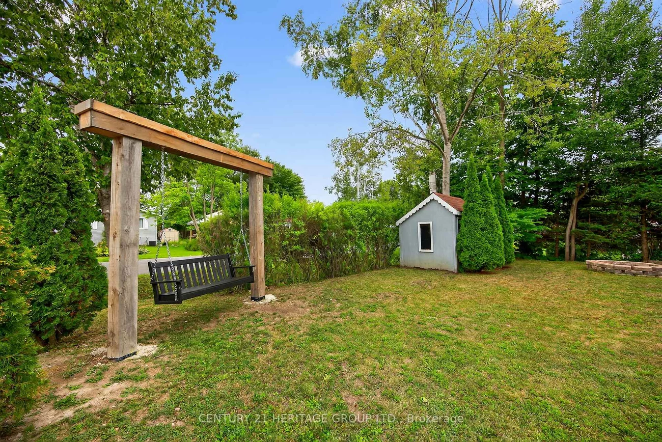 1282, Temple, Lefroy, Innisfil