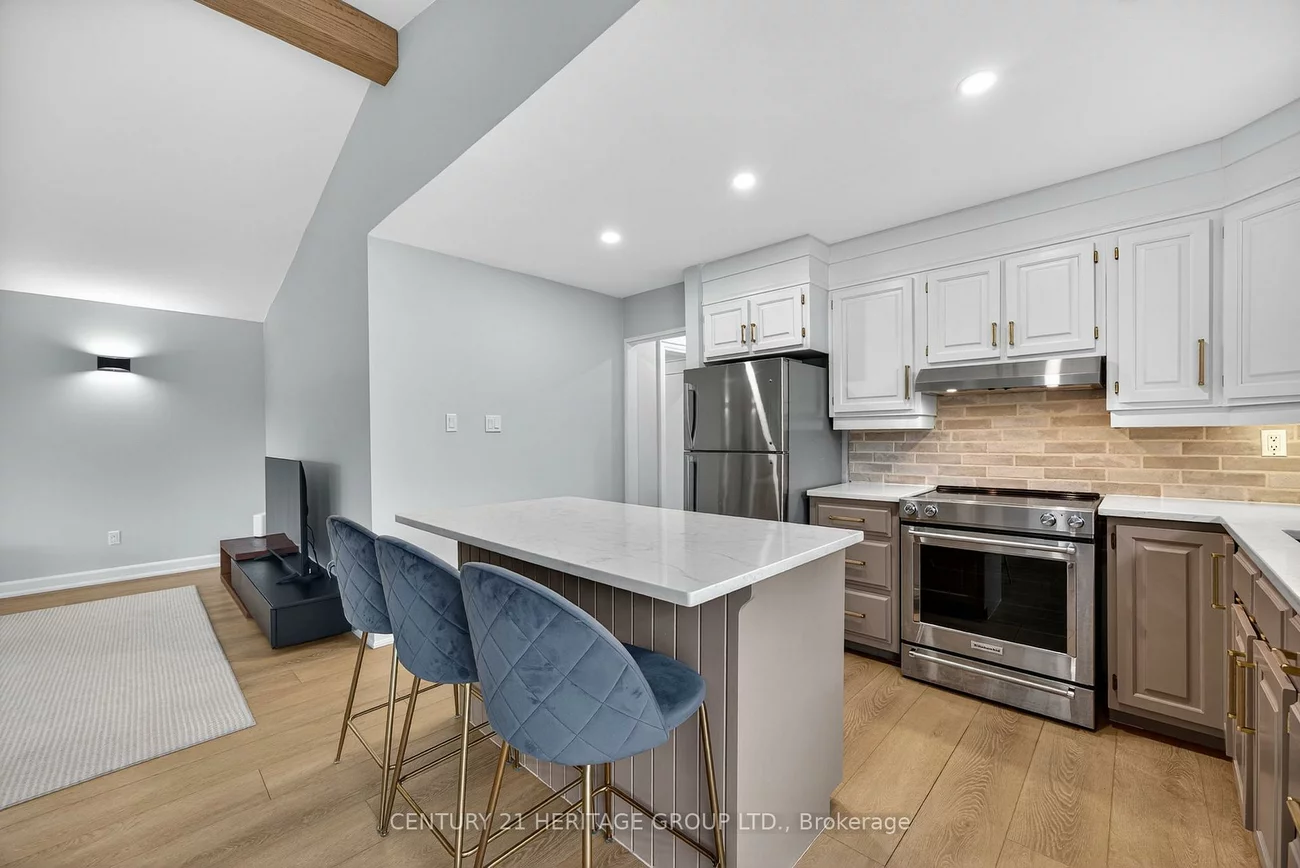 1282, Temple, Lefroy, Innisfil