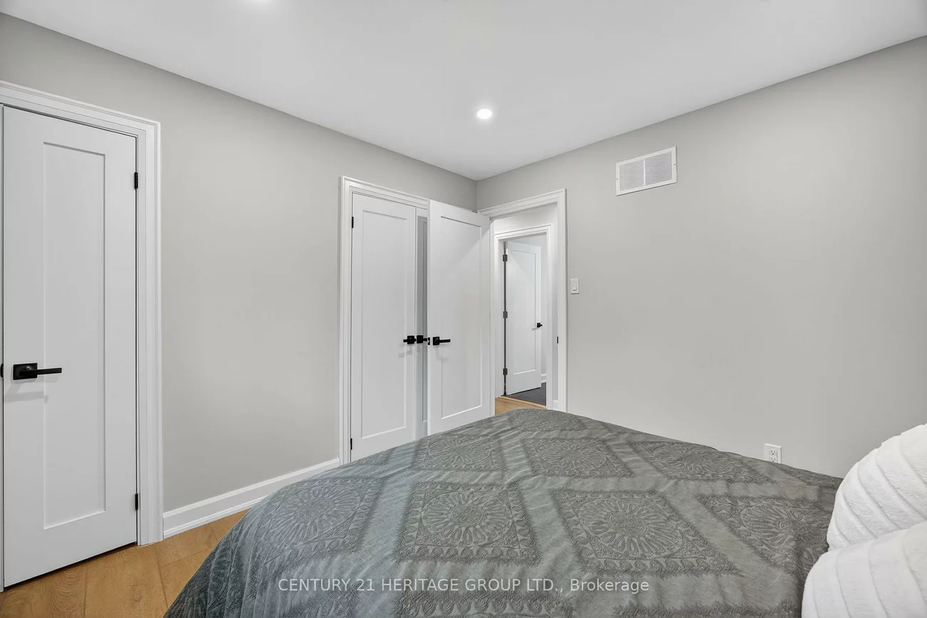 1282, Temple, Lefroy, Innisfil