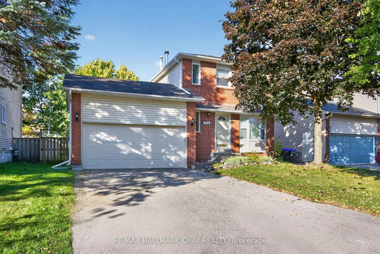 714, Candaras, Alcona, Innisfil