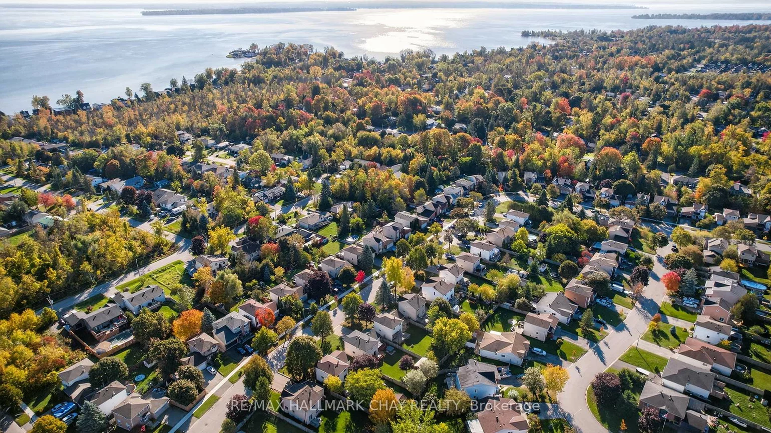 714, Candaras, Alcona, Innisfil