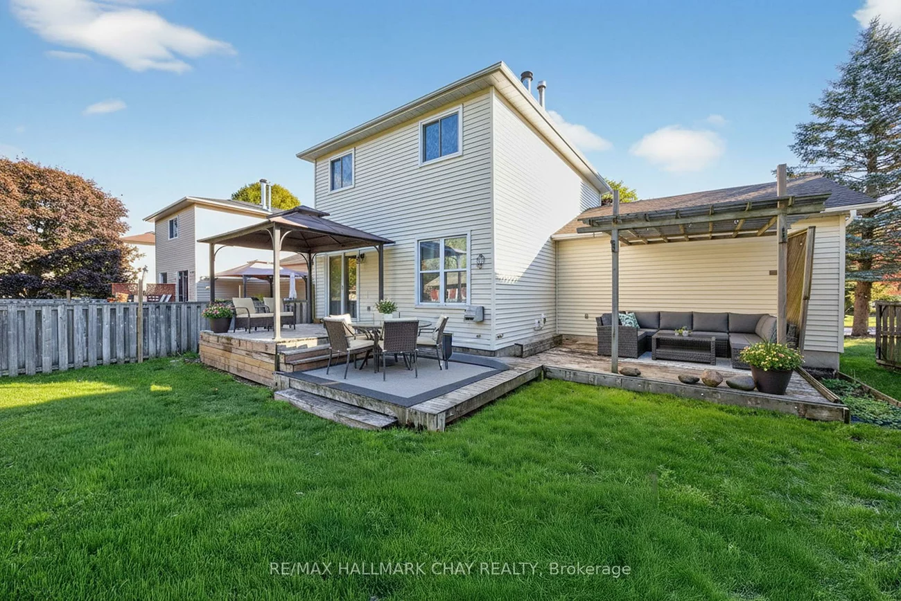 714, Candaras, Alcona, Innisfil