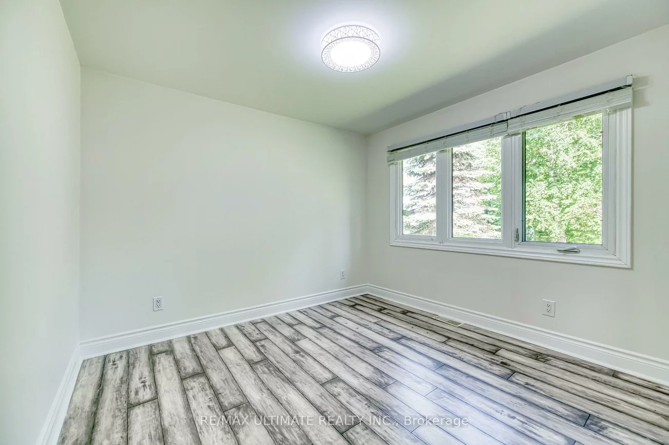 760, Florence, Alcona, Innisfil