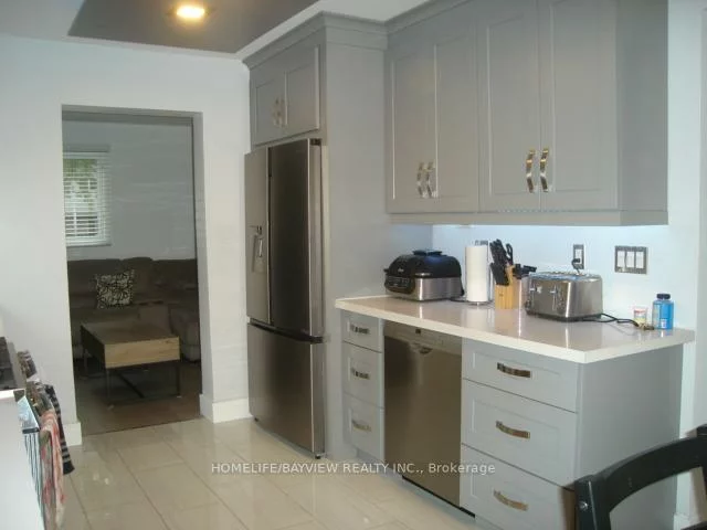 999, Anna Maria, Alcona, Innisfil