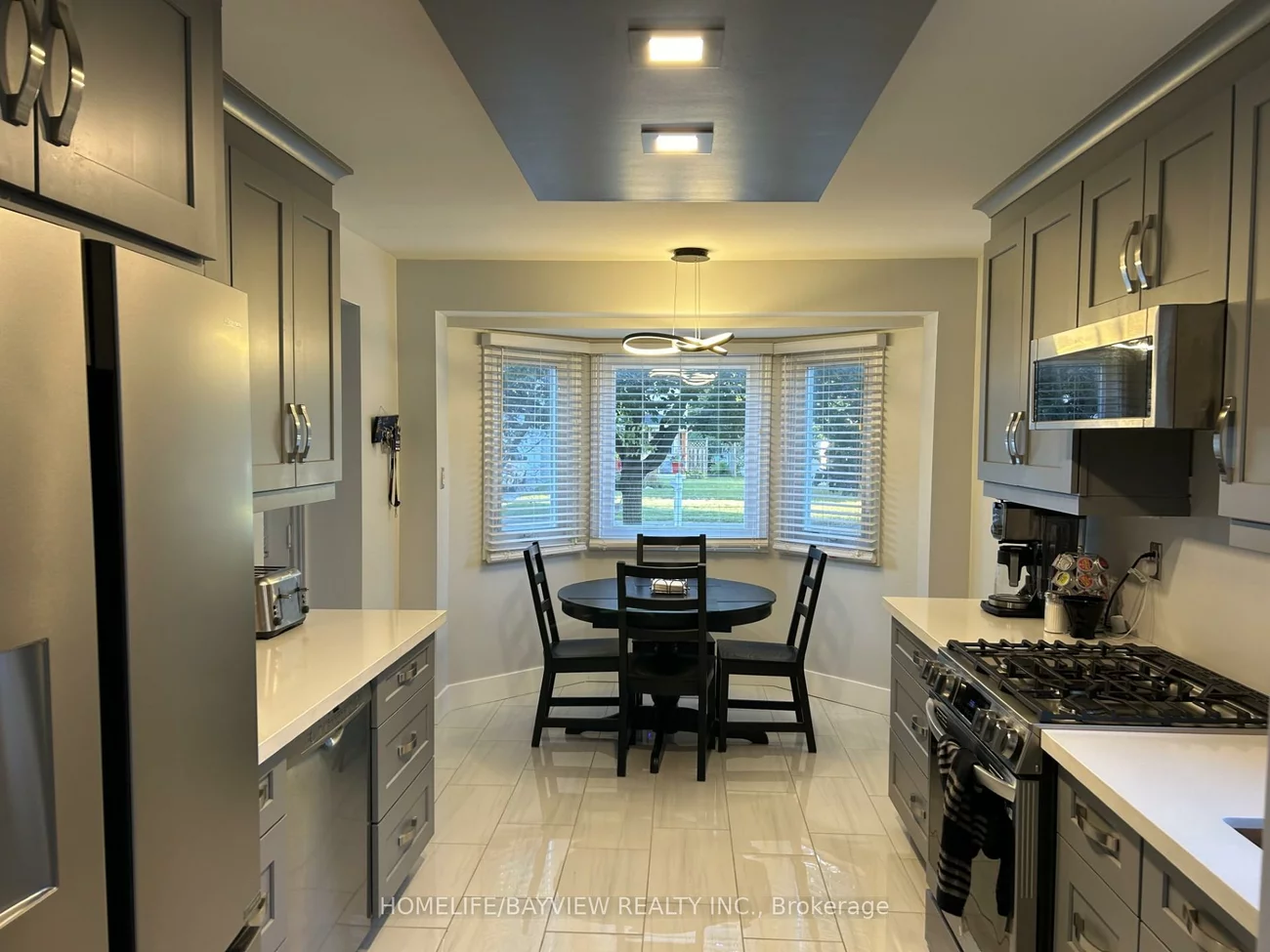 999, Anna Maria, Alcona, Innisfil