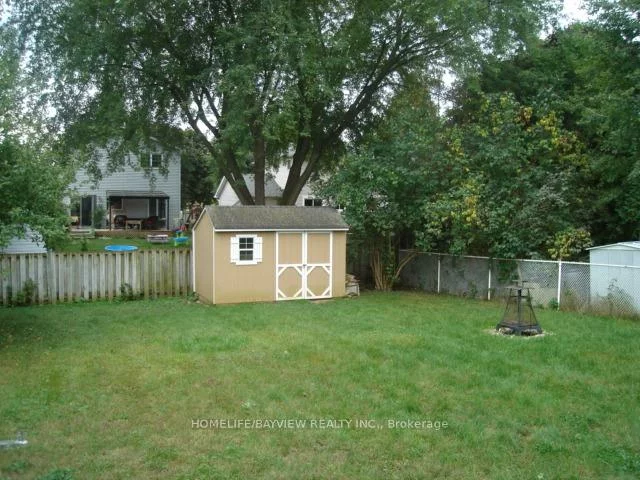 999, Anna Maria, Alcona, Innisfil