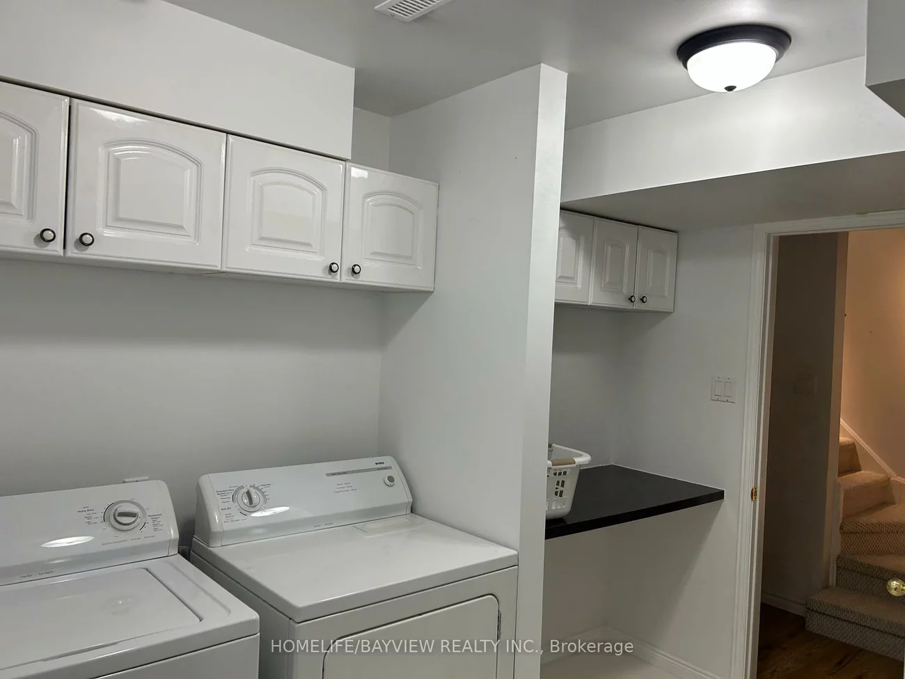 999, Anna Maria, Alcona, Innisfil