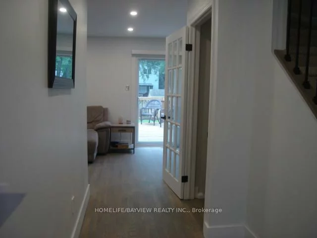 999, Anna Maria, Alcona, Innisfil