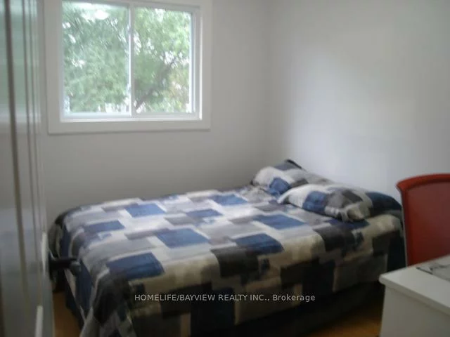 999, Anna Maria, Alcona, Innisfil