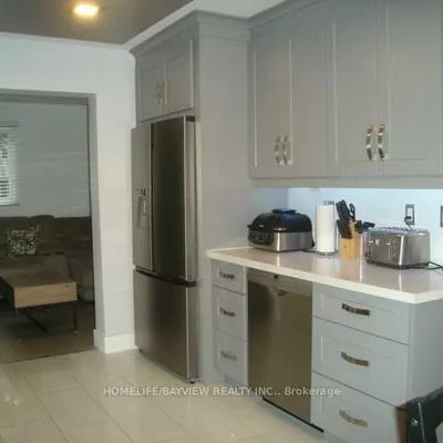 999, Anna Maria, Alcona, Innisfil