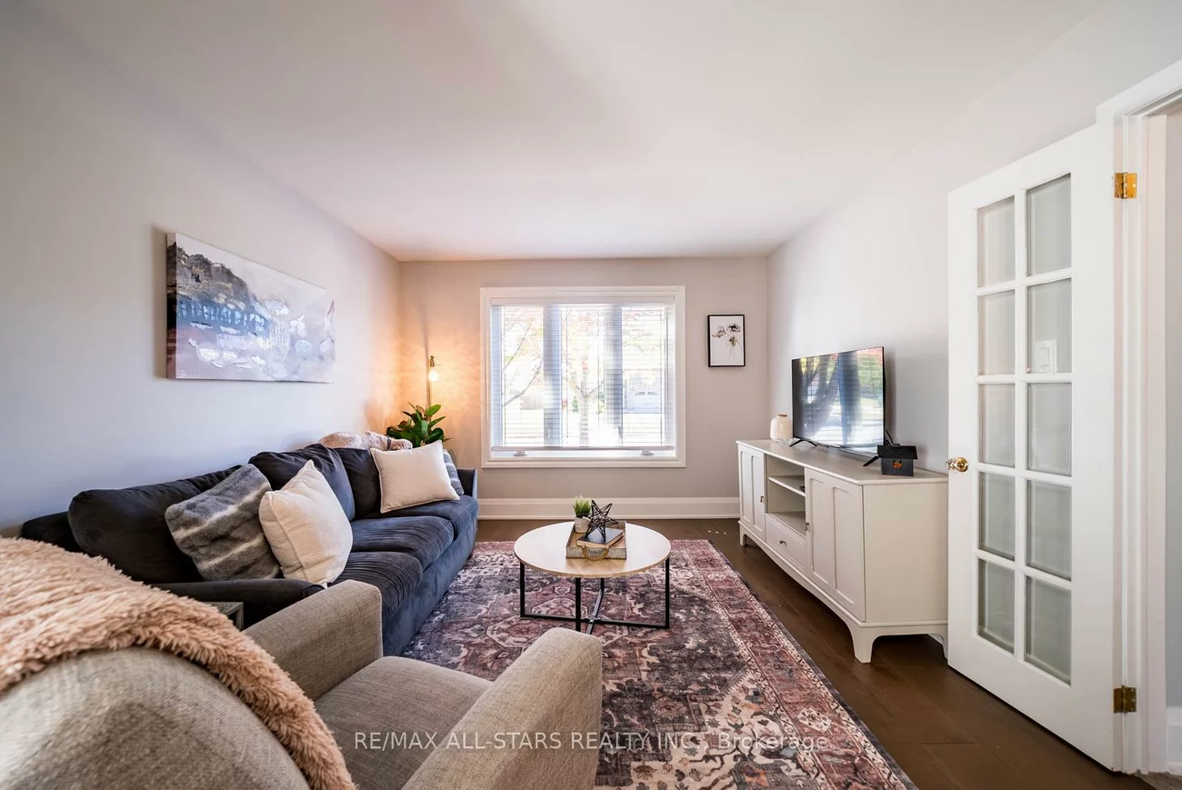 1967, Annecca, Alcona, Innisfil