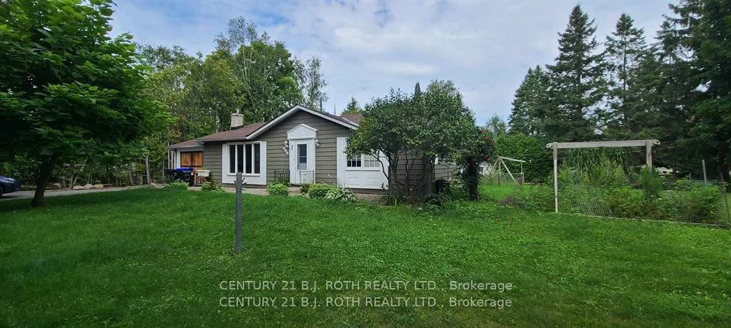 890, Lebanon, Alcona, Innisfil