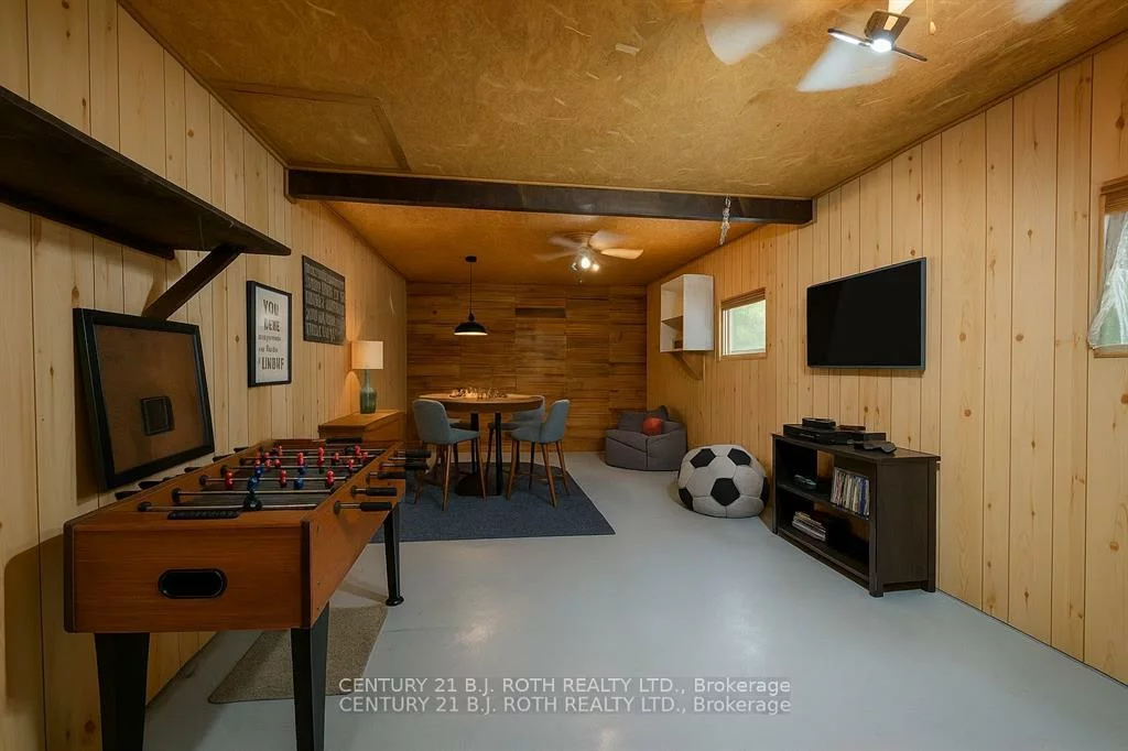 890, Lebanon, Alcona, Innisfil