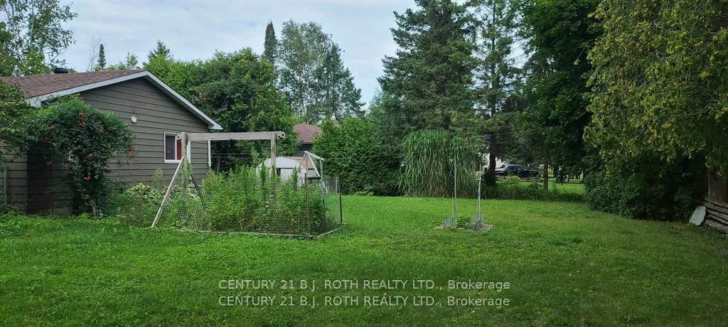 890, Lebanon, Alcona, Innisfil