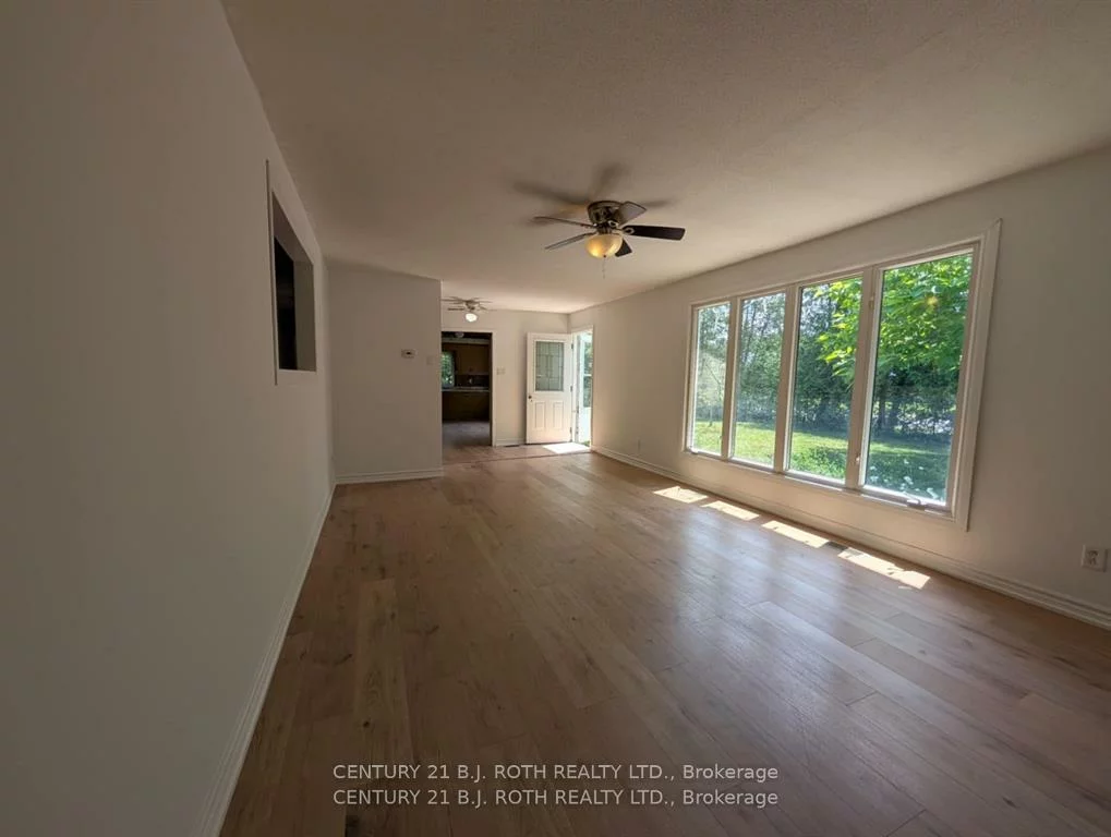 890, Lebanon, Alcona, Innisfil