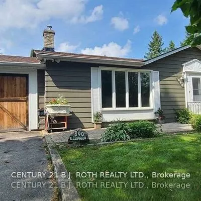 890, Lebanon, Alcona, Innisfil