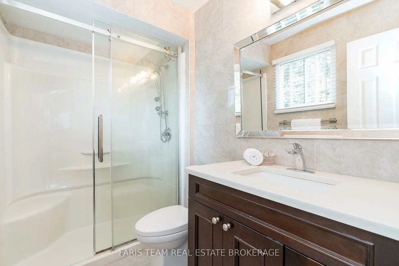 963, Linden, Alcona, Innisfil