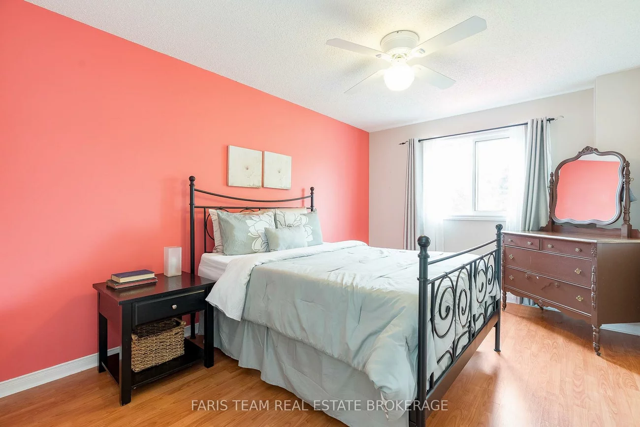 963, Linden, Alcona, Innisfil