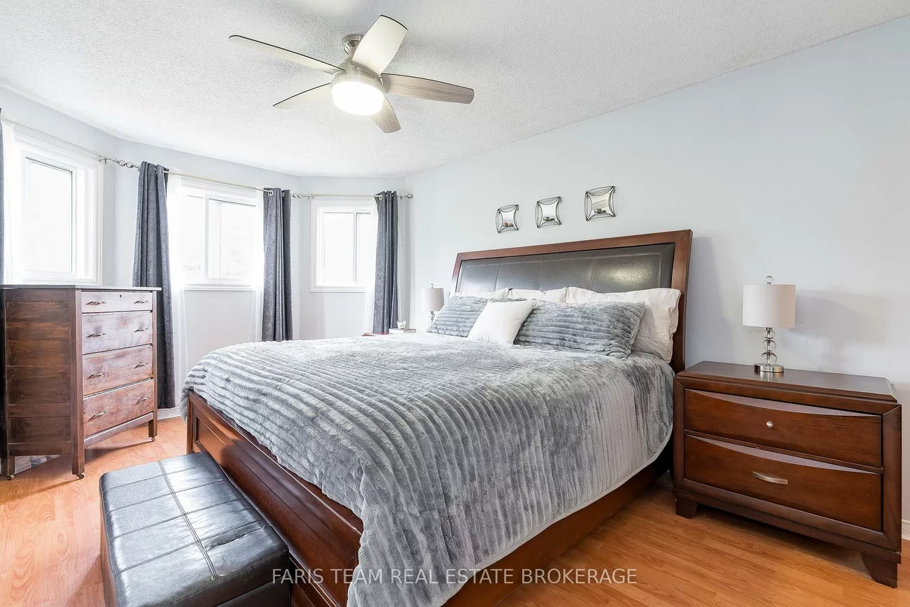 963, Linden, Alcona, Innisfil