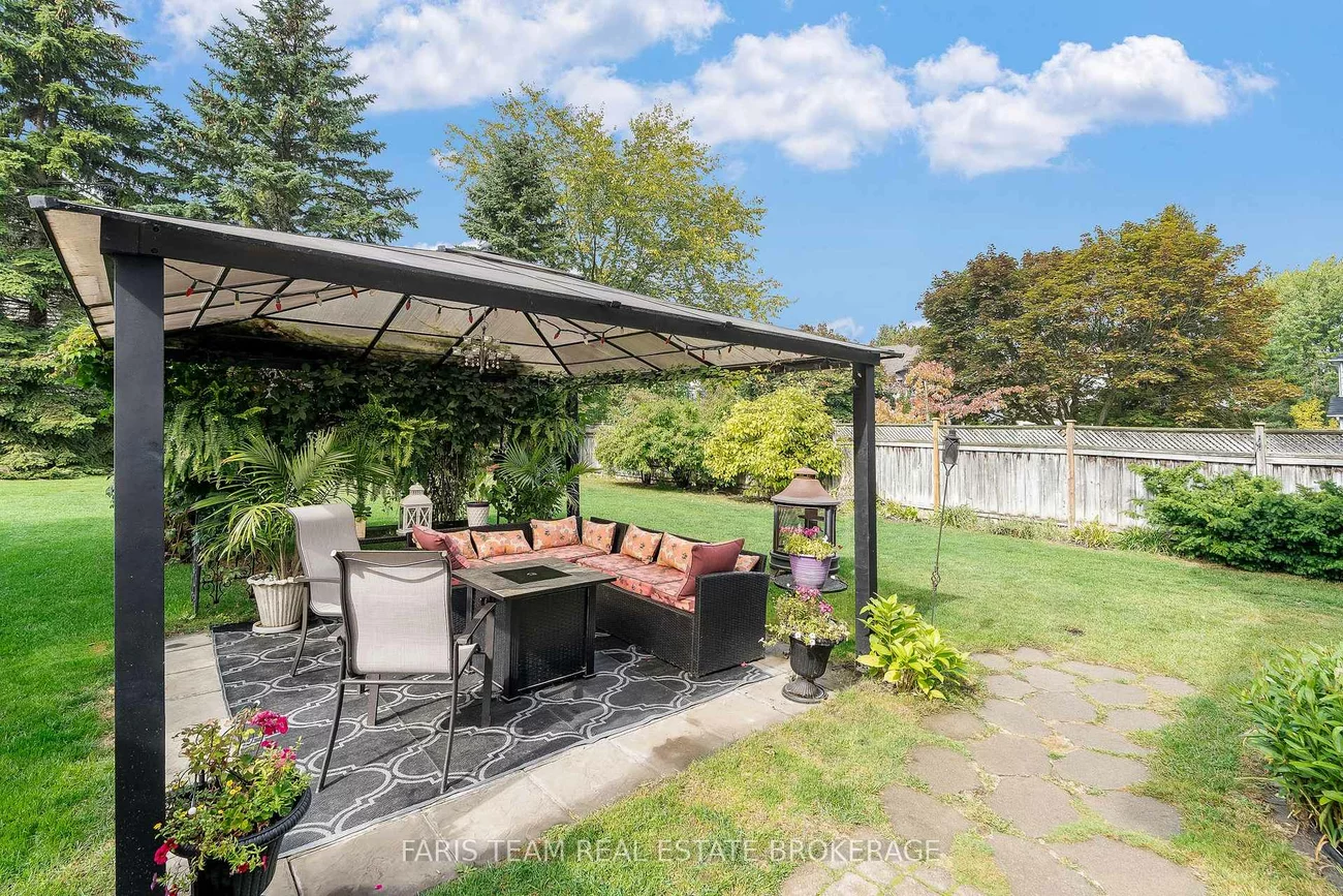 963, Linden, Alcona, Innisfil