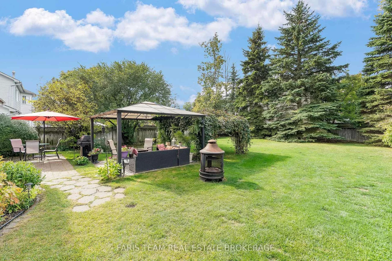 963, Linden, Alcona, Innisfil