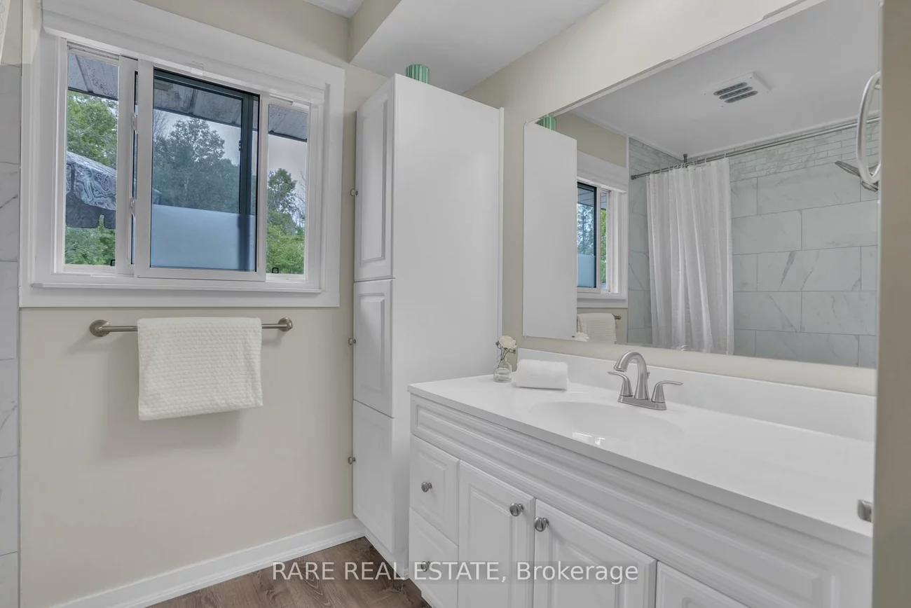 1121, Ferrier, Lefroy, Innisfil