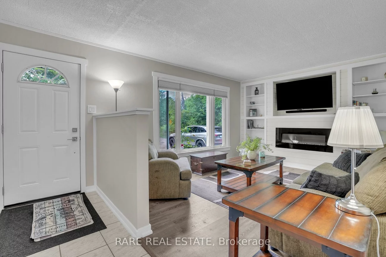 1121, Ferrier, Lefroy, Innisfil