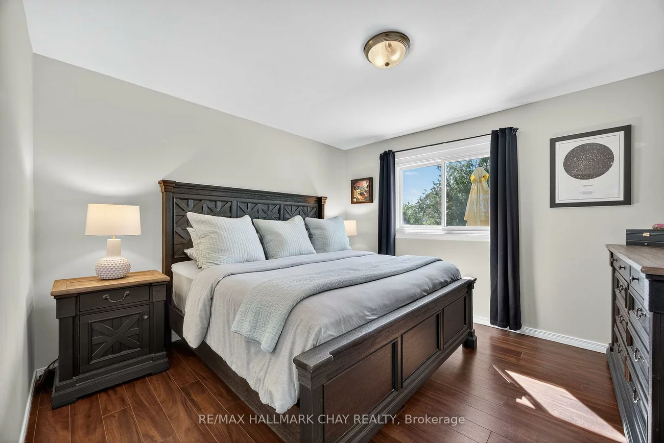 209, Newholme, Stroud, Innisfil