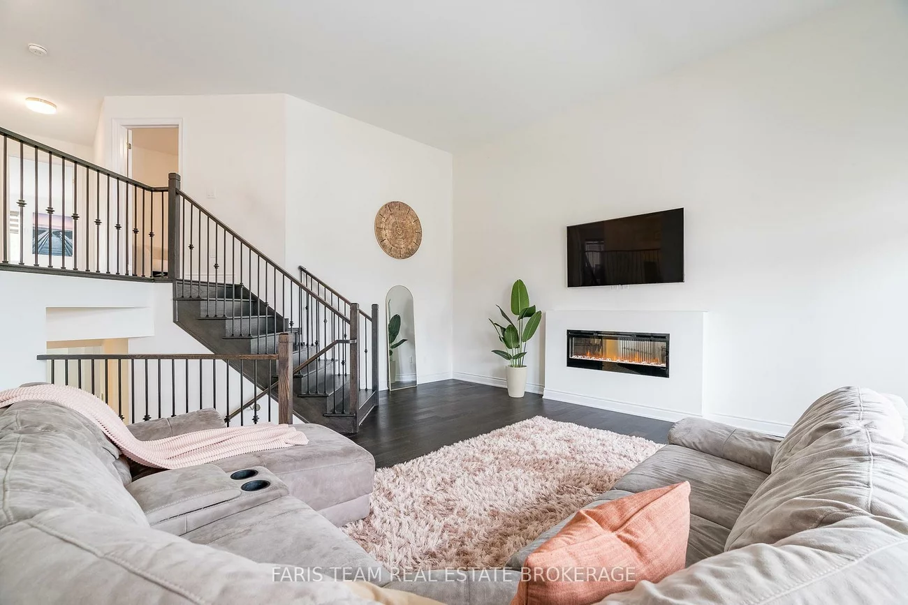 1425, Blackmore, Alcona, Innisfil