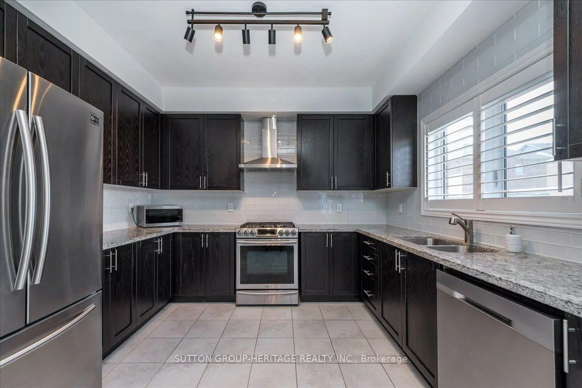 1491, Farrow, Alcona, Innisfil