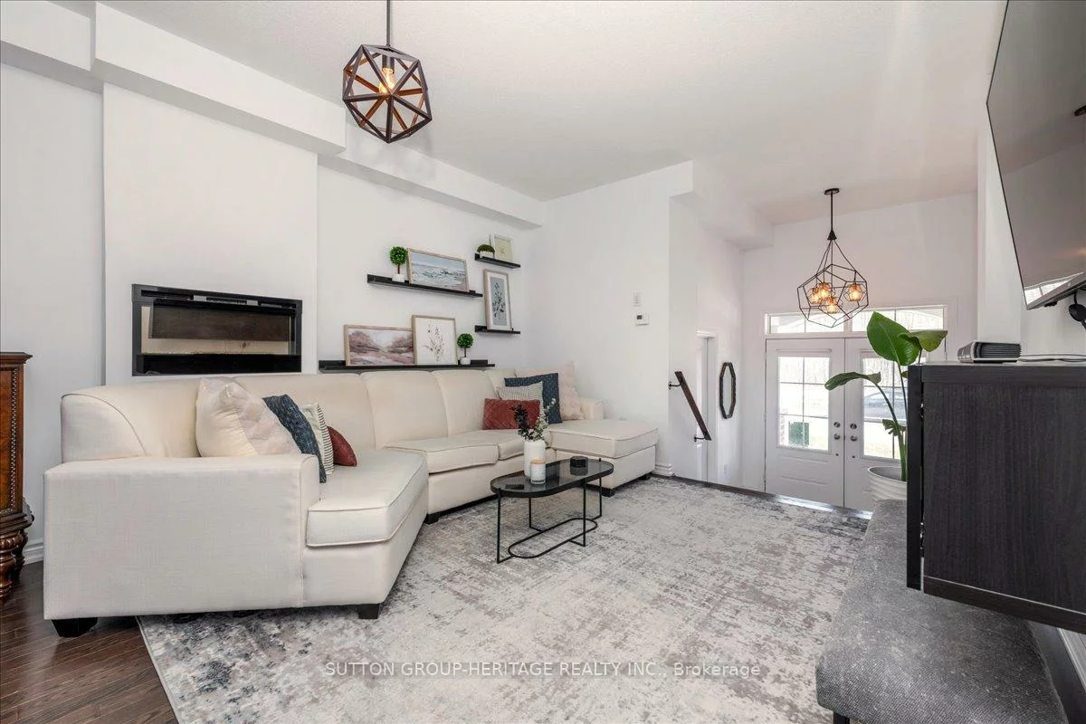 1491, Farrow, Alcona, Innisfil