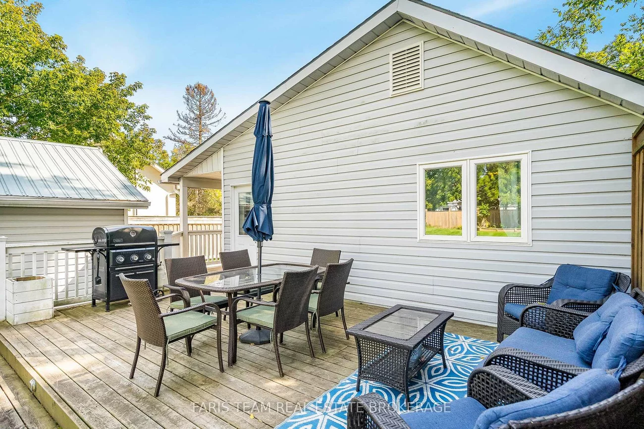 2108, Victoria, Stroud, Innisfil