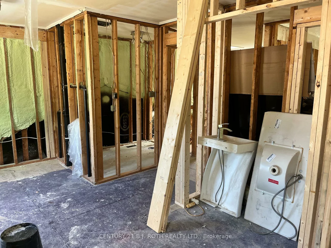 412, Limerick, Churchill, Innisfil