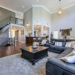 276, Sunnybrae, Stroud, Innisfil