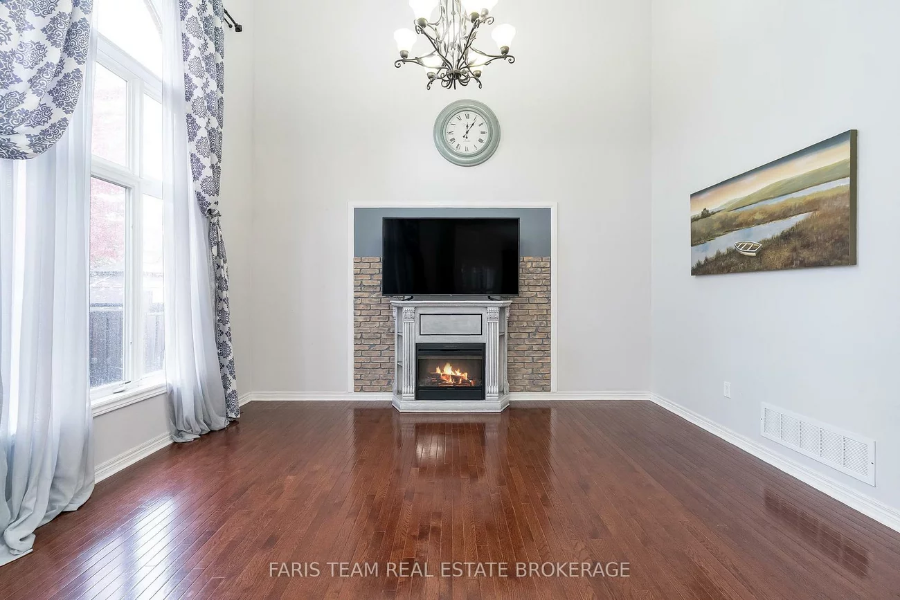 1198, Westmount, Alcona, Innisfil