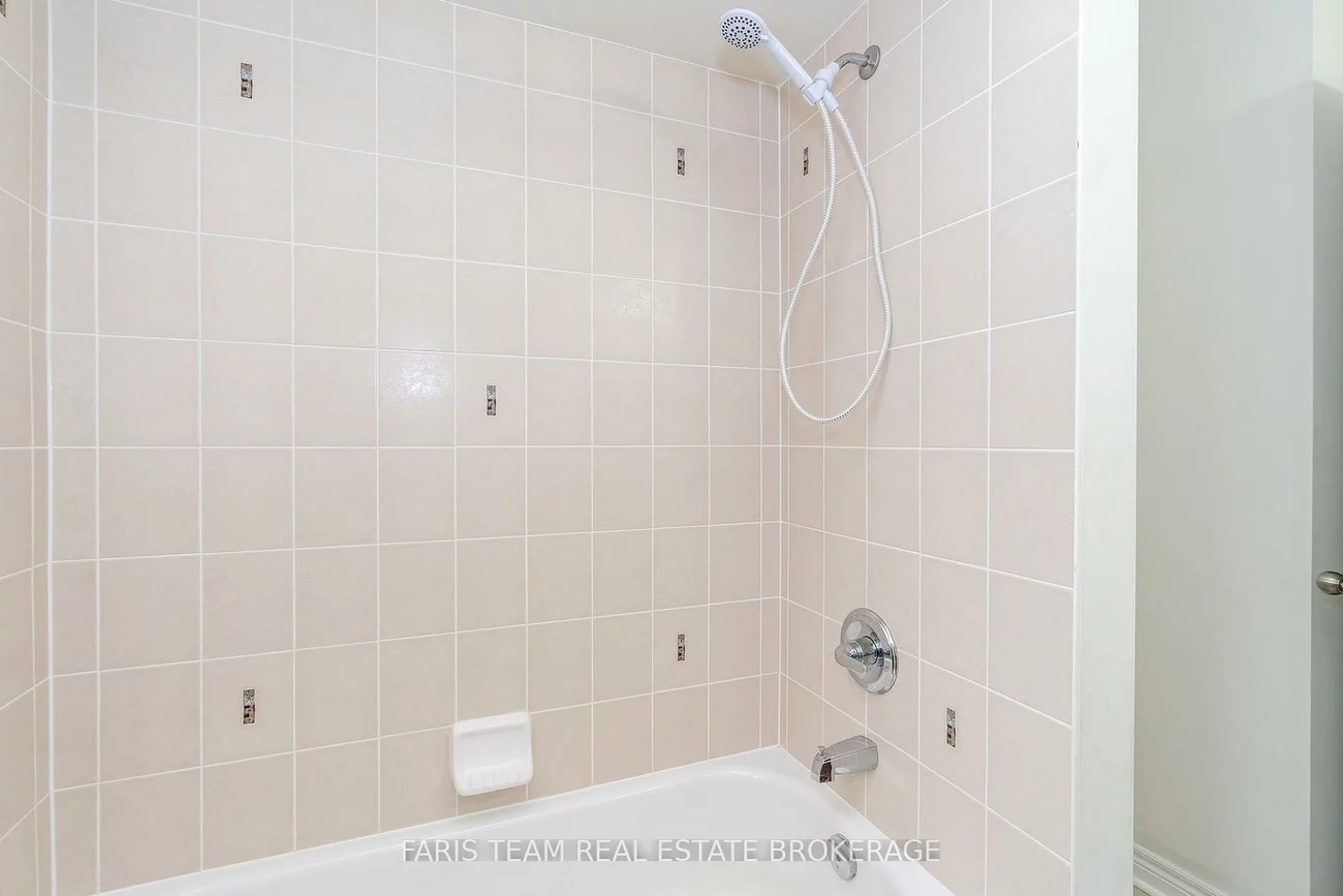 1198, Westmount, Alcona, Innisfil