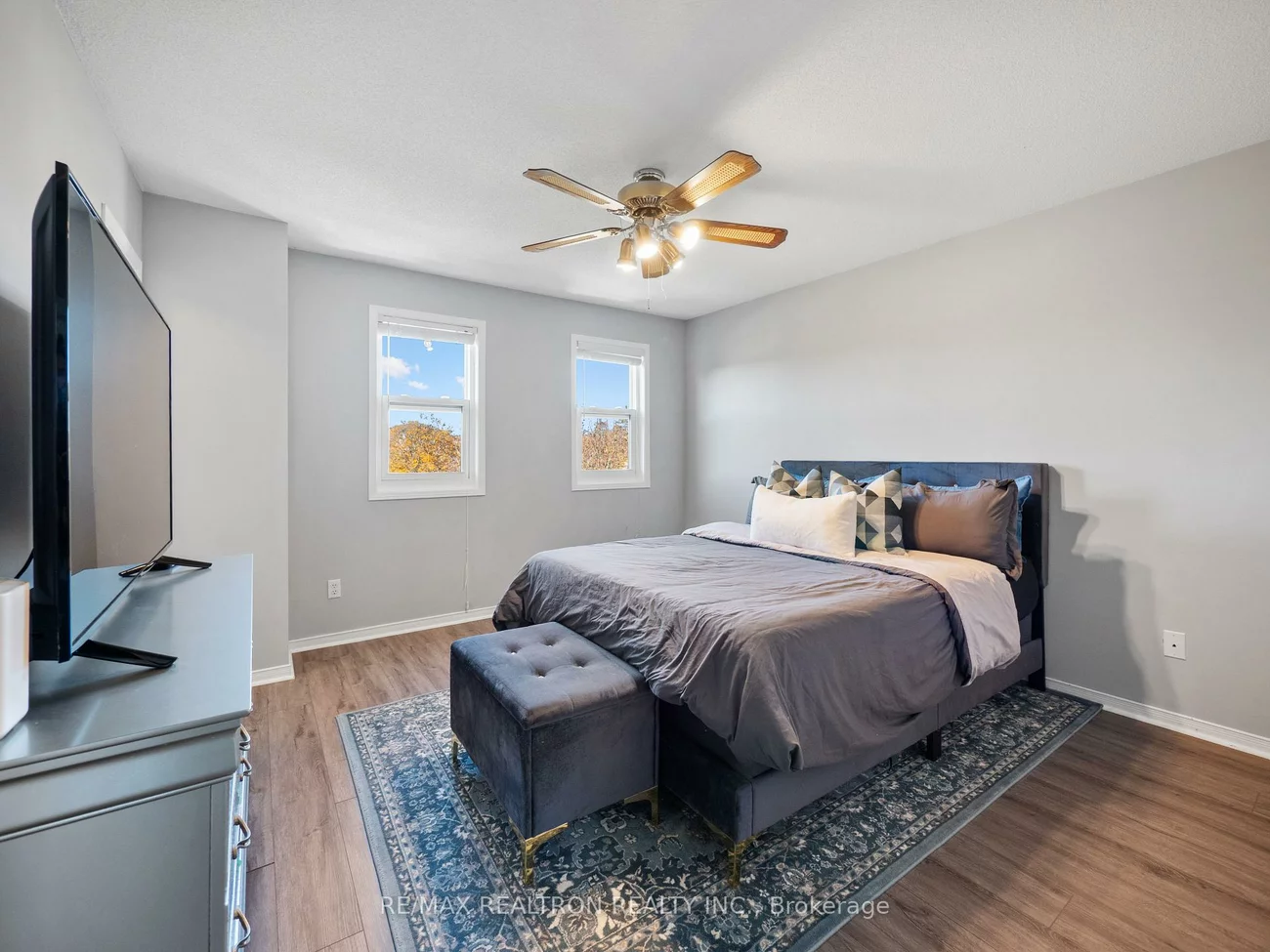 2133, Ferguson, Alcona, Innisfil