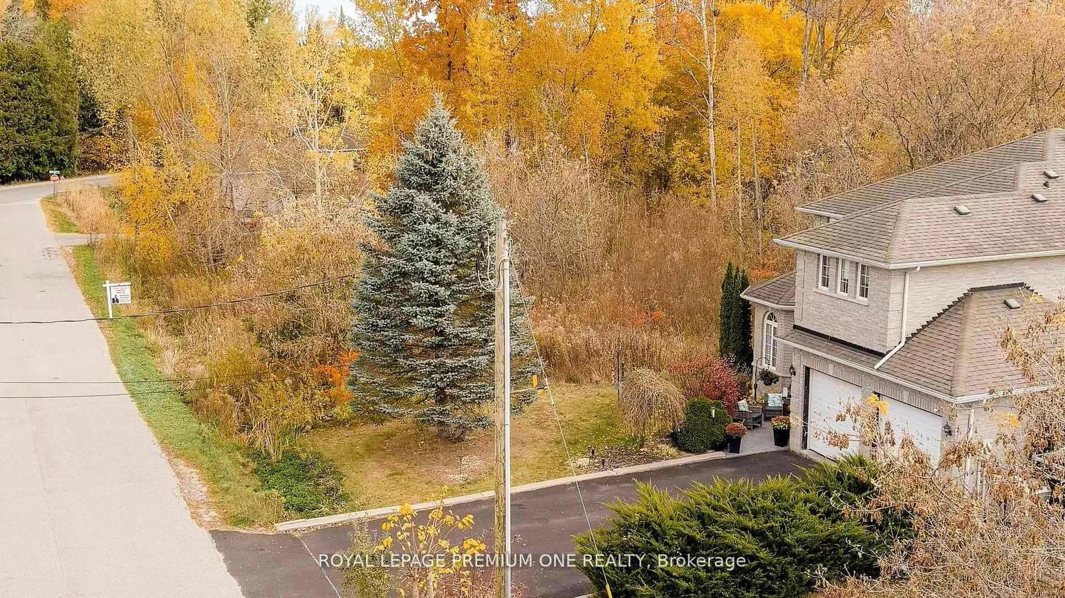 909B, Willow, Lefroy, Innisfil