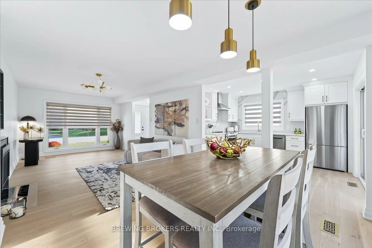 261, Nelson, Stroud, Innisfil