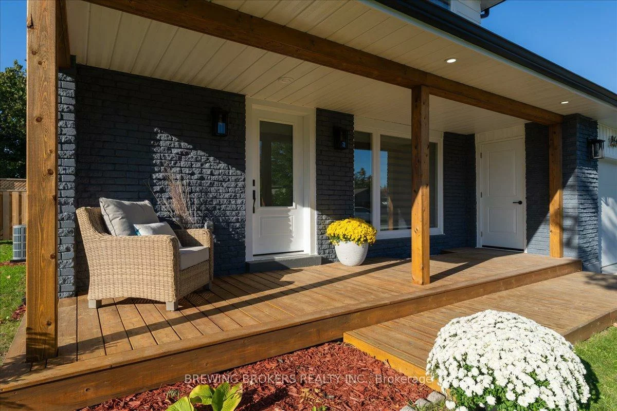 261, Nelson, Stroud, Innisfil