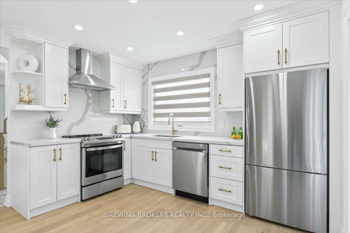 261, Nelson, Stroud, Innisfil