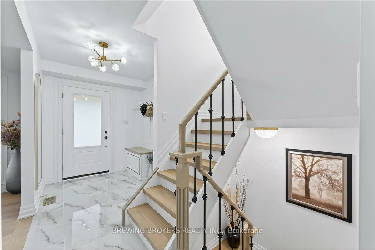 261, Nelson, Stroud, Innisfil