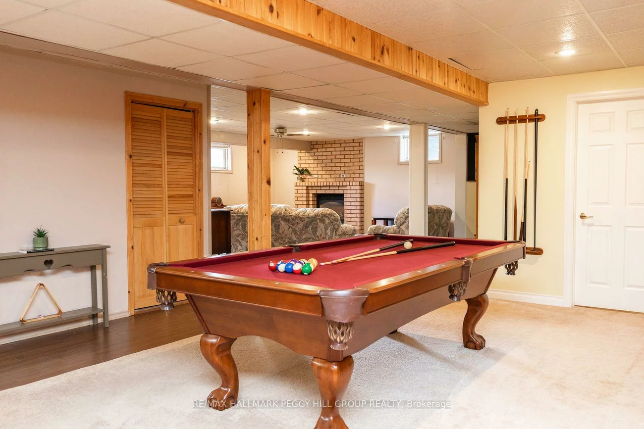 1992, Annecca, Alcona, Innisfil