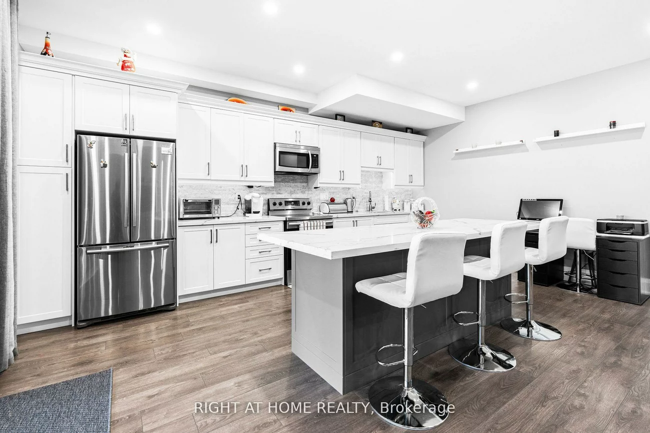 993, Gilmore, Lefroy, Innisfil