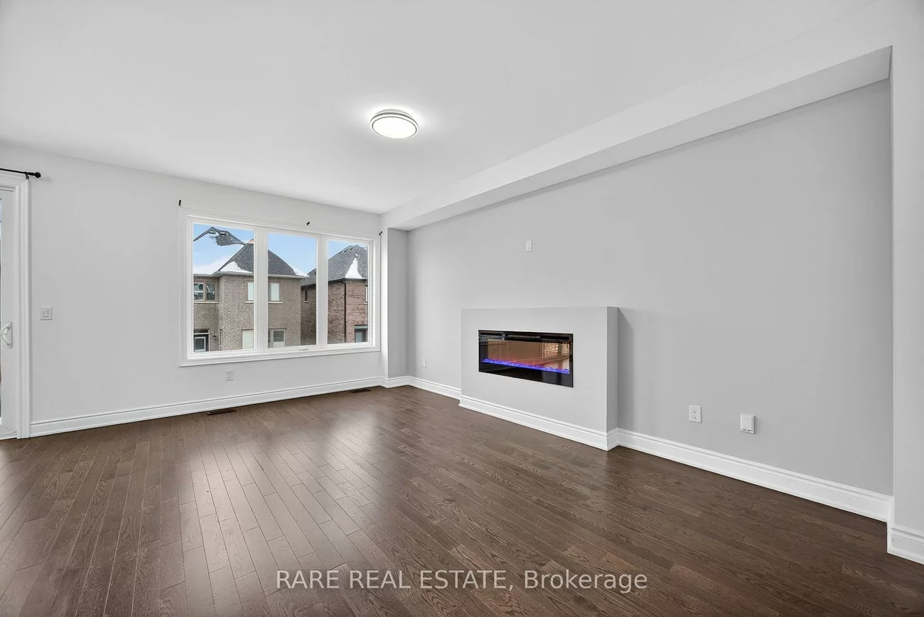 2131, Wilson, Alcona, Innisfil