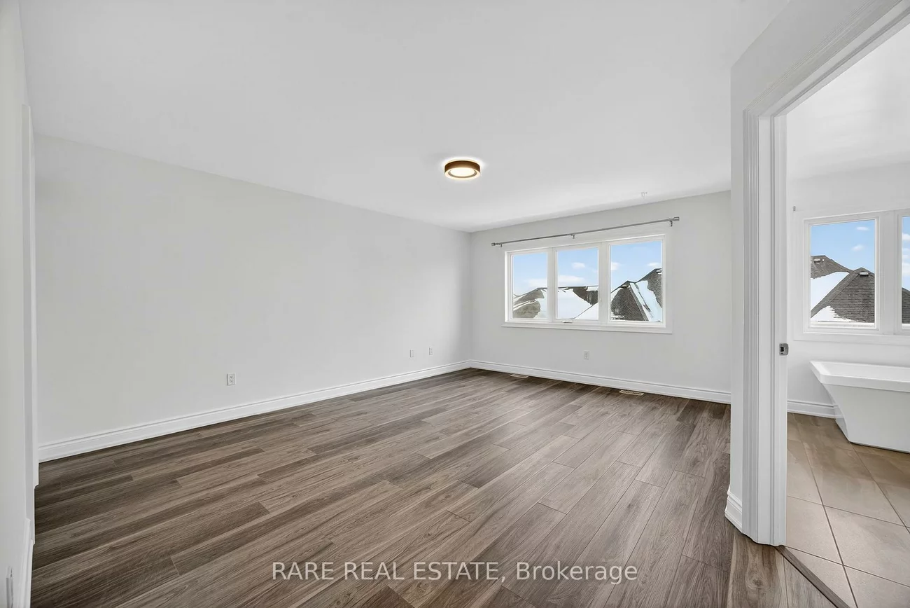 2131, Wilson, Alcona, Innisfil