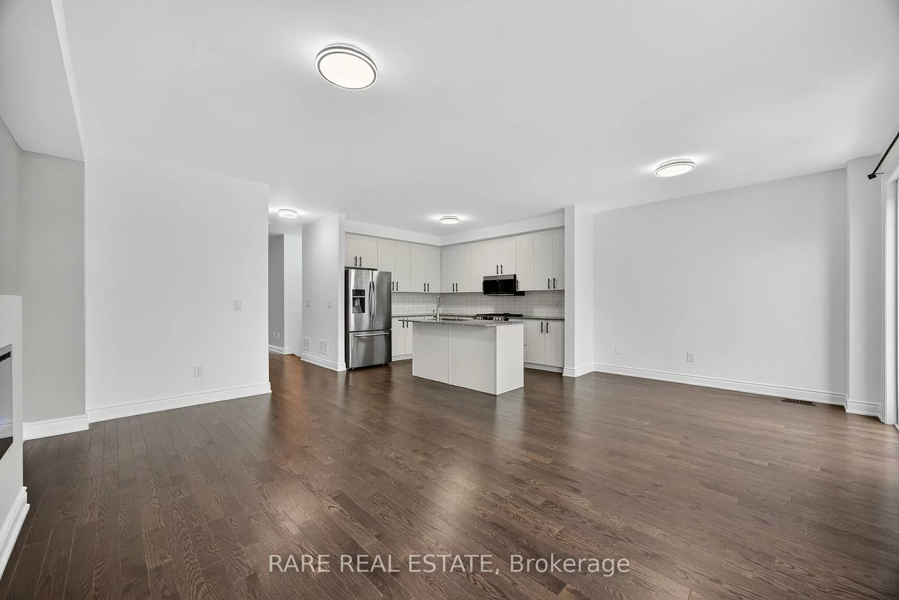 2131, Wilson, Alcona, Innisfil