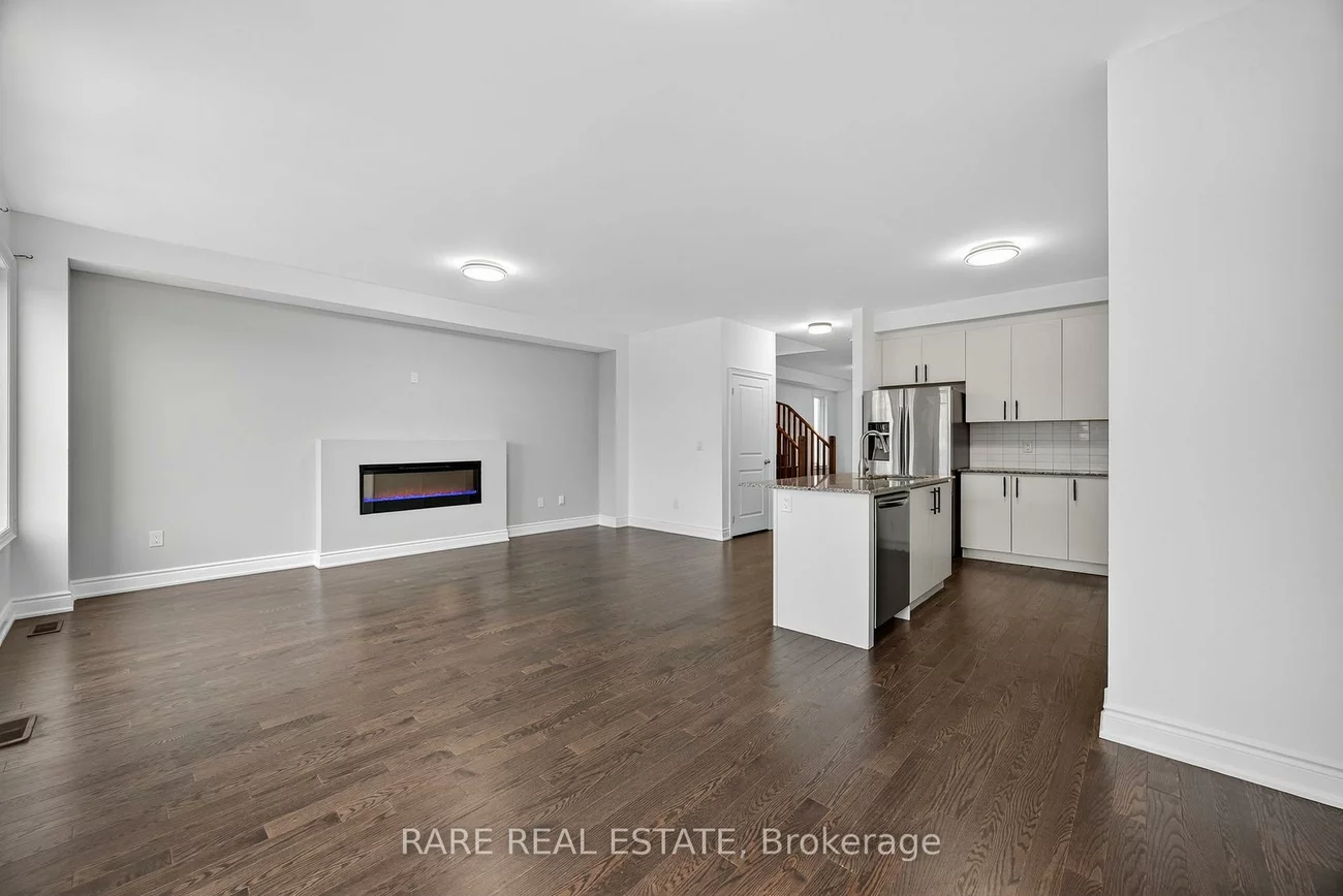 2131, Wilson, Alcona, Innisfil